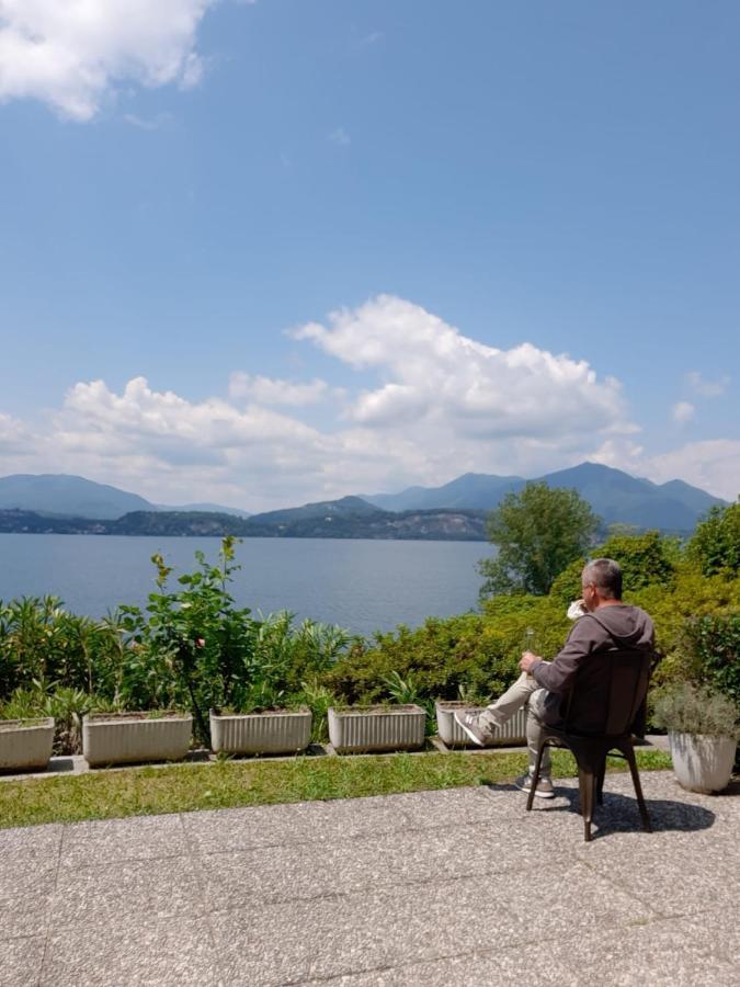 Bmp Apartment Gioiosa 2 Giardino Vista Lago Maggiore Belgirate Exteriör bild